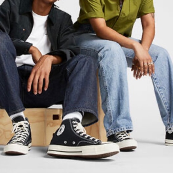 ❌SOLD❌ 👀NWT👀 Converse Chuck Taylor
All Star High-Top Classic Sneakers - Picture 3 of 15